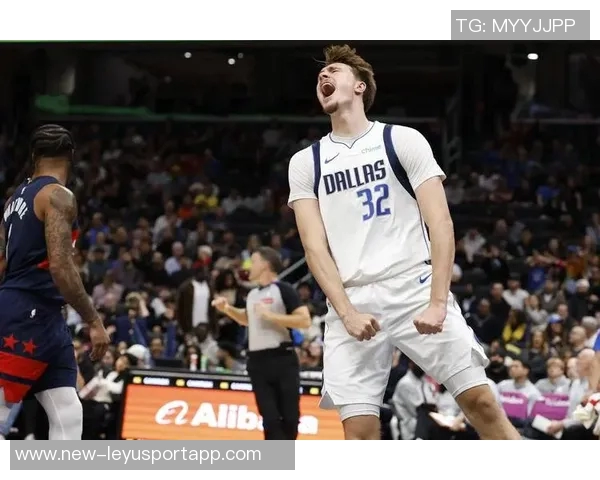 弗拉格场均数据亮眼投篮命中率略低但罚球表现完美 弗拉格场均数据亮眼投篮命中率略低但罚球表现完美