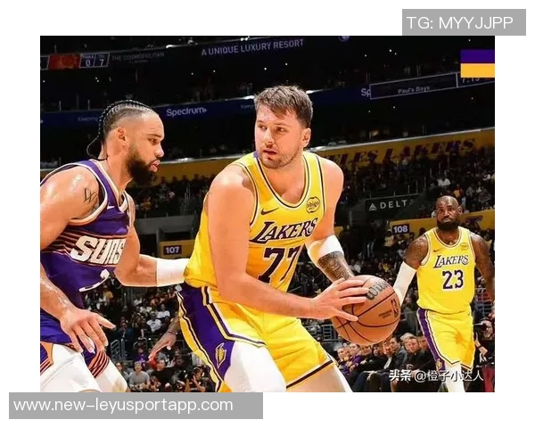 布克因右腹股沟伤势缺席对湖人比赛太阳官方确认无法回归