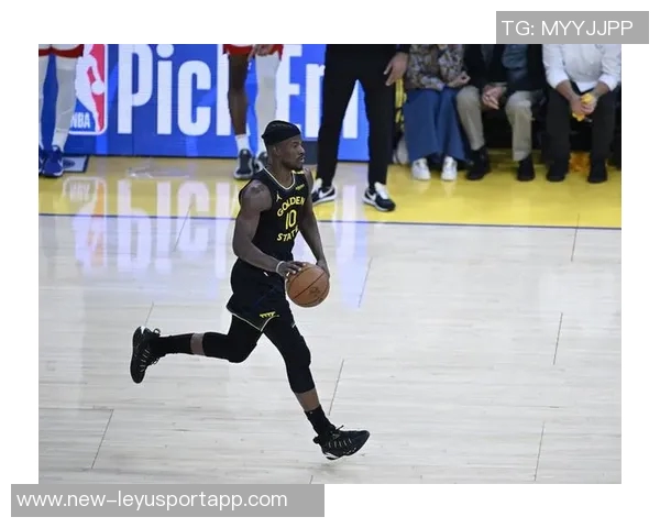 巴特勒表现出色14投7中贡献21分8篮板1助攻2抢断助力球队胜利