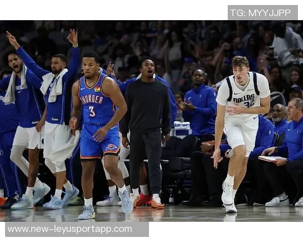 菜鸟弗拉格表现出色贡献21分8板5助科比桑德斯与理查德联手助力球队