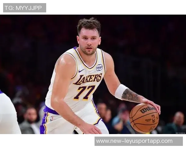 东契奇回忆与雷迪克搭档时的艰辛岁月全靠我独撑局面