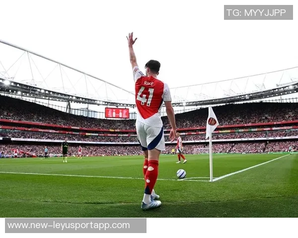 里斯詹姆斯强调英超体能挑战期待全员共同应对赛季压力